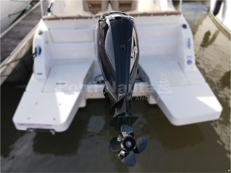 Quicksilver Activ 605 Open