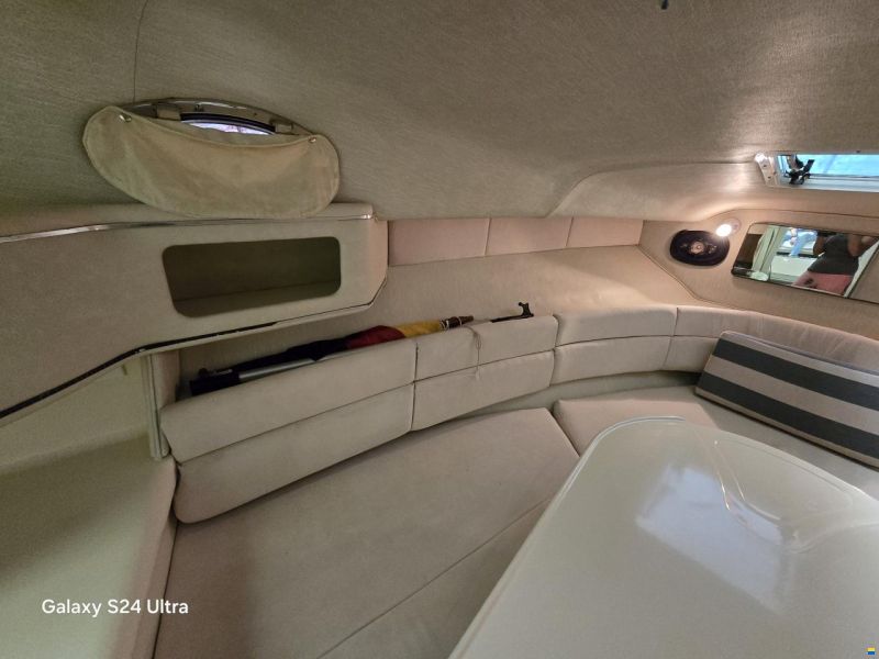 Sea Ray Sundancer 270