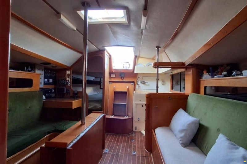 Westwind 35