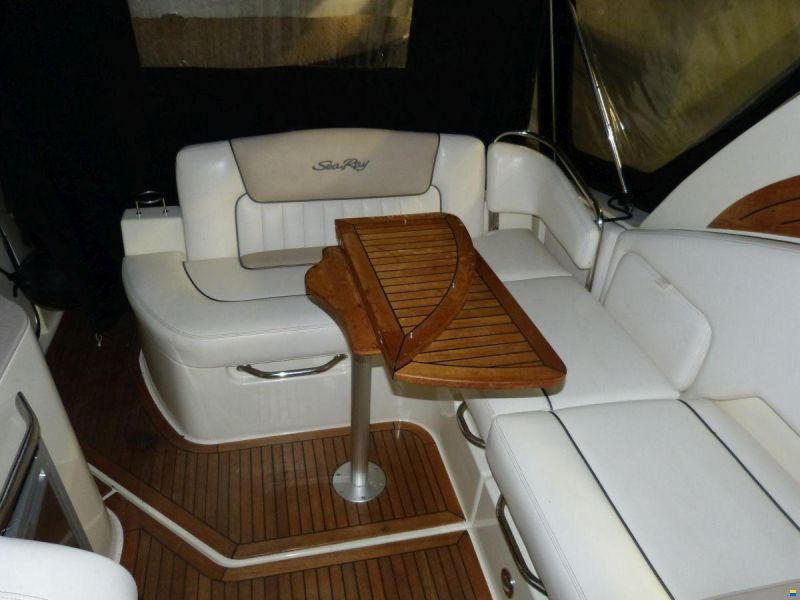 Sea Ray 305 SUNDANCER