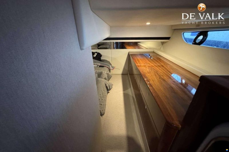 Riviera 39 Open Flybridge