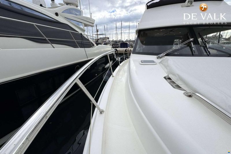 Riviera 39 Open Flybridge