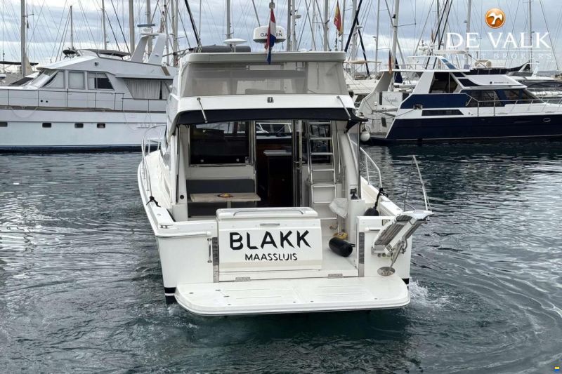 Riviera 39 Open Flybridge