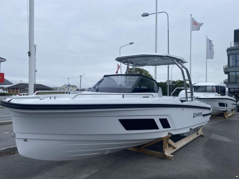 Quarken 27 T-Top