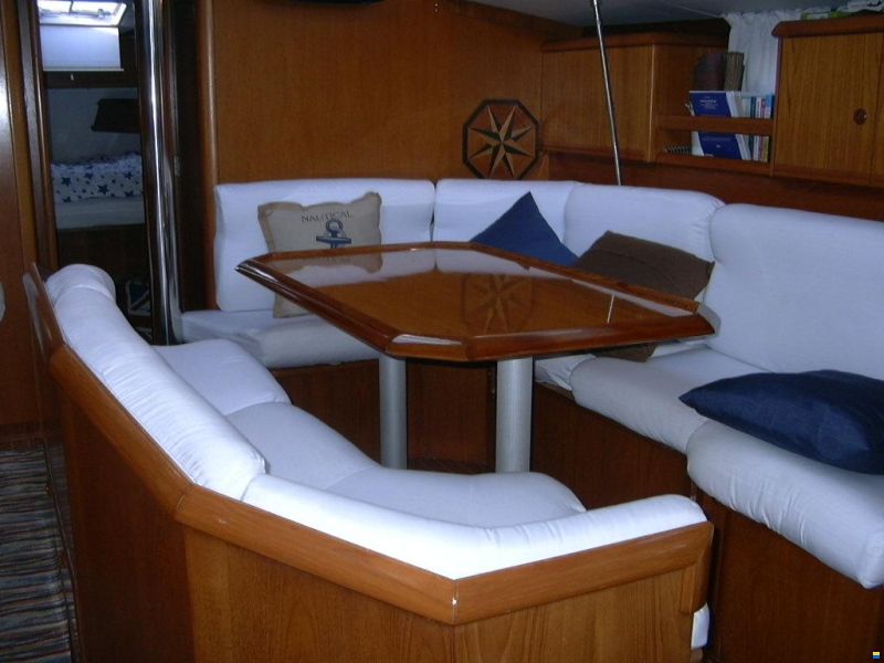 Jeanneau Sun Odyssey 42.2