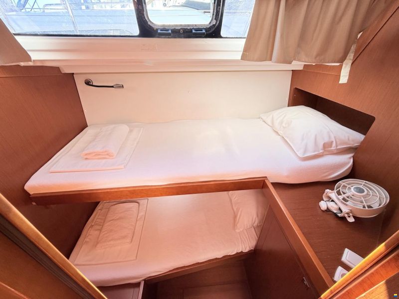 Beneteau Oceanis 48