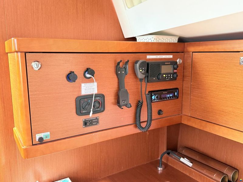 Beneteau Oceanis 48