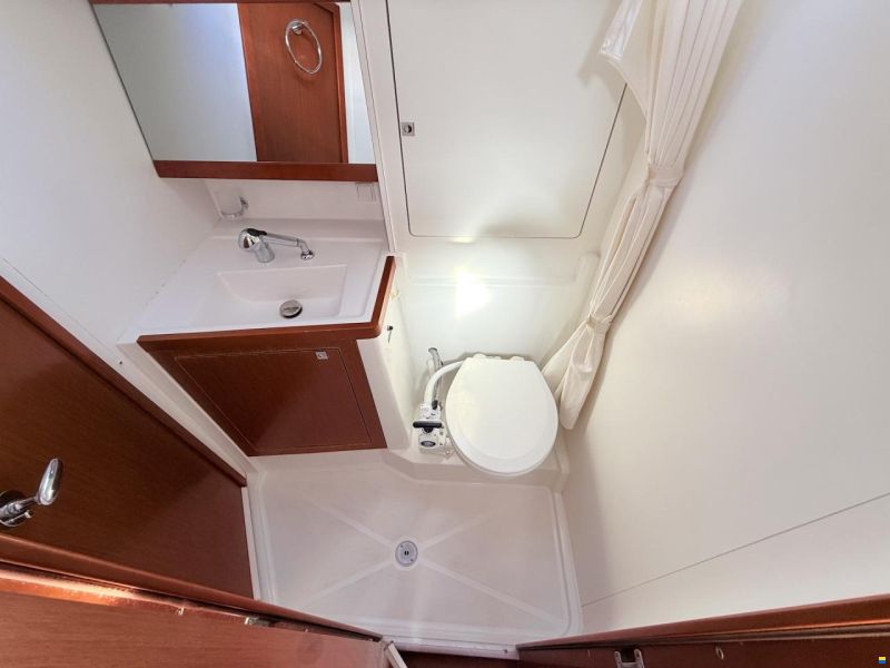 Beneteau Oceanis 48