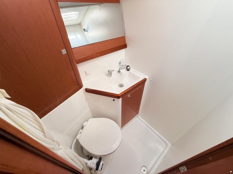 Beneteau Oceanis 48