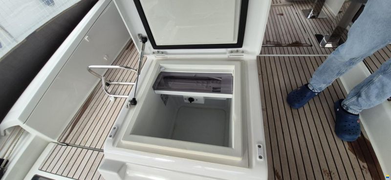 Jeanneau 64 Yacht