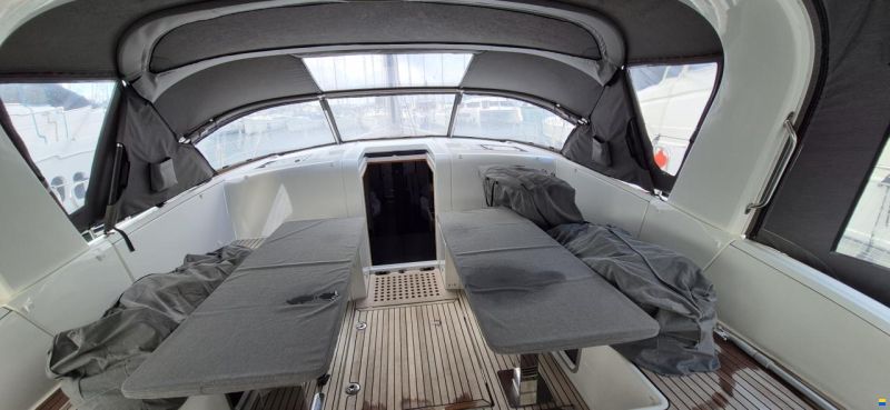Jeanneau 64 Yacht