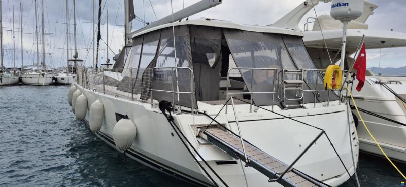 Jeanneau 64 Yacht