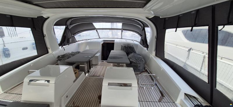 Jeanneau 64 Yacht