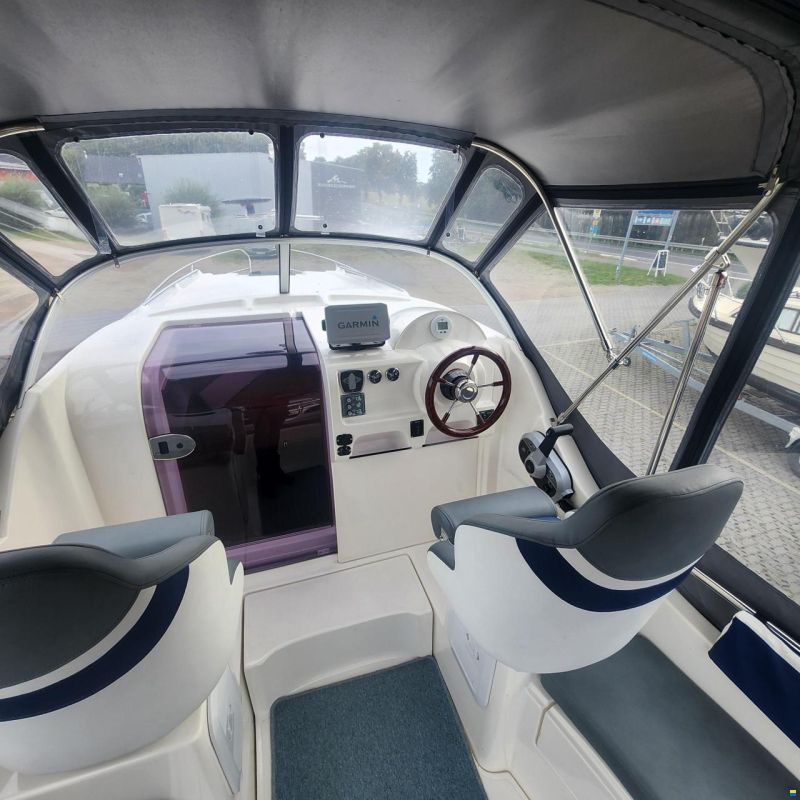 Aqua Royal 780 Cabin
