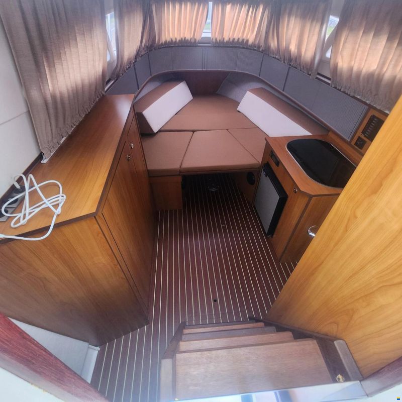 Aqua Royal 780 Cabin