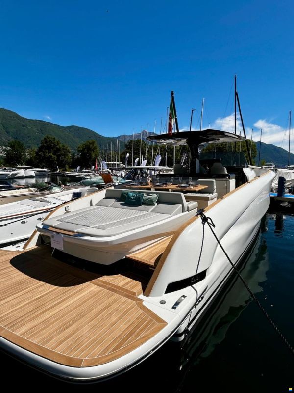 Solaris Power 44 open