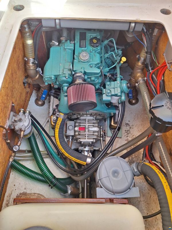 Hallberg-Rassy Monsun 31