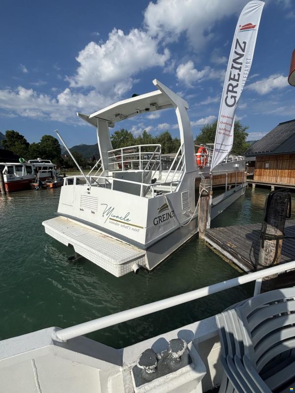 Fahrgastschiff