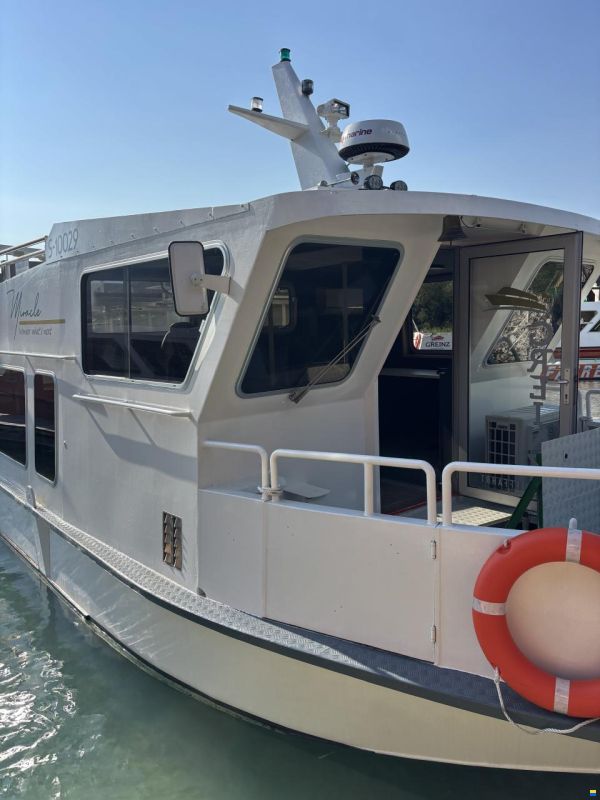 Fahrgastschiff