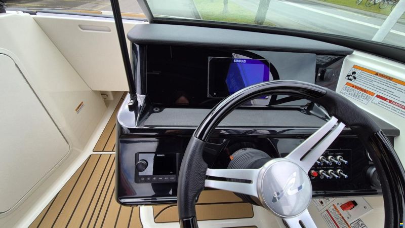 Sea Ray SPX 210 Europe