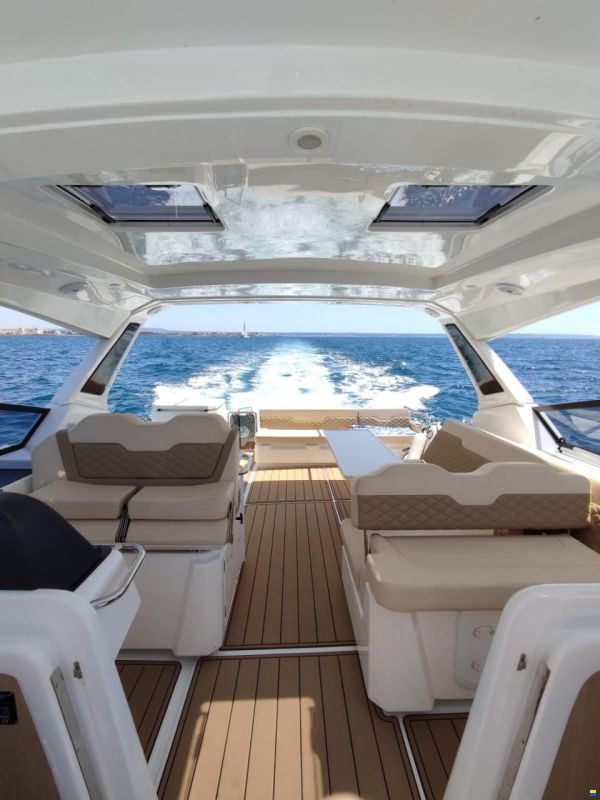 Aquila Catamarans 32 SPORT