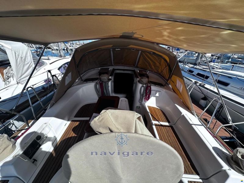Benetau Oceanis 423