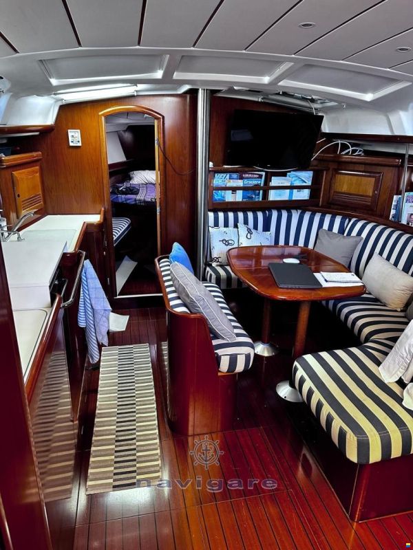 Benetau Oceanis 423