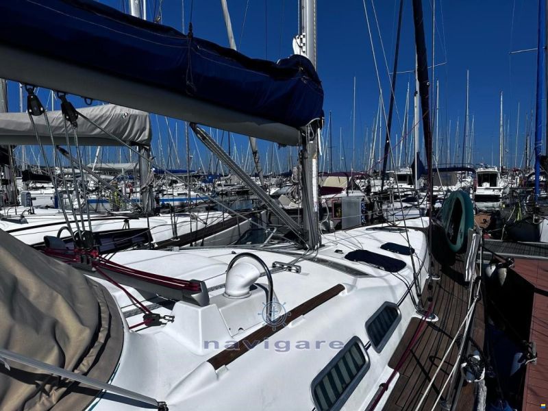 Benetau Oceanis 423