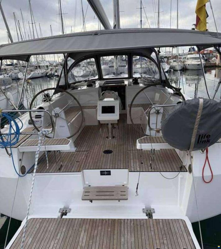 Bavaria C42