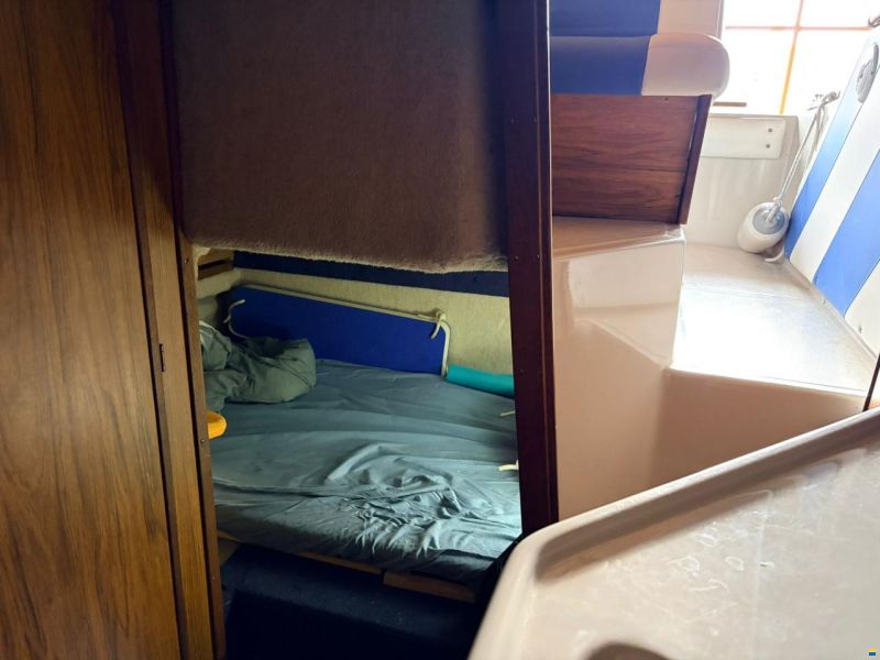 Sea Ray Seville 6.3 MC