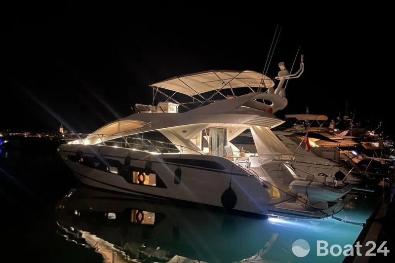 Sunseeker Manhatten 55