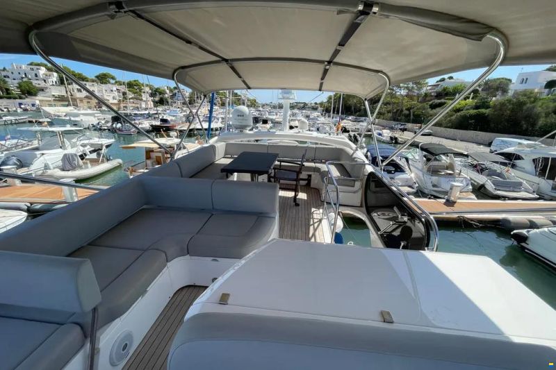 Sunseeker Manhatten 55