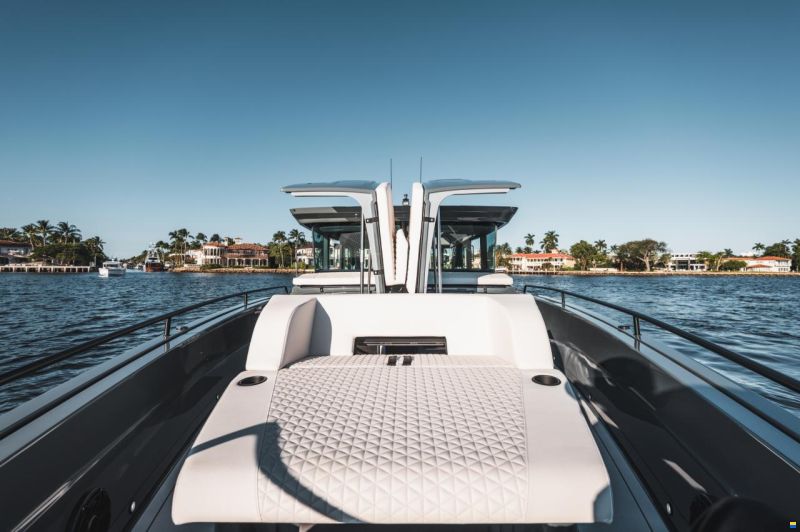 Brabus Shadow 1500 Cross Cabin