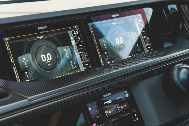 Brabus Shadow 1500 Cross Cabin