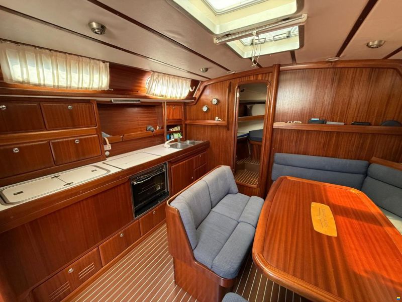 Bavaria 42 Cruiser