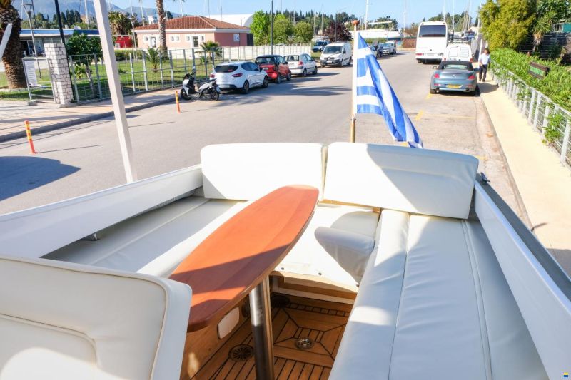 CYB Motor Yacht