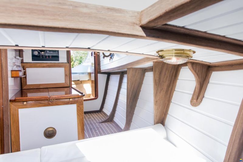 CYB Motor Yacht