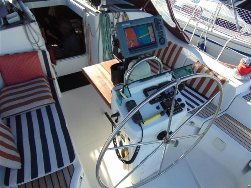 Beneteau Oceanis Clipper 393