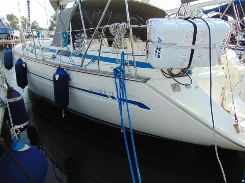 Bavaria 42