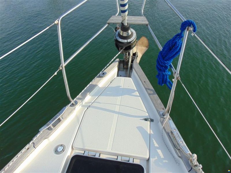 Bavaria 42