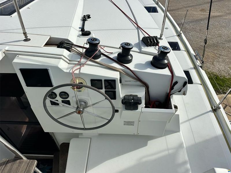 Fountaine Pajot Lucia 40