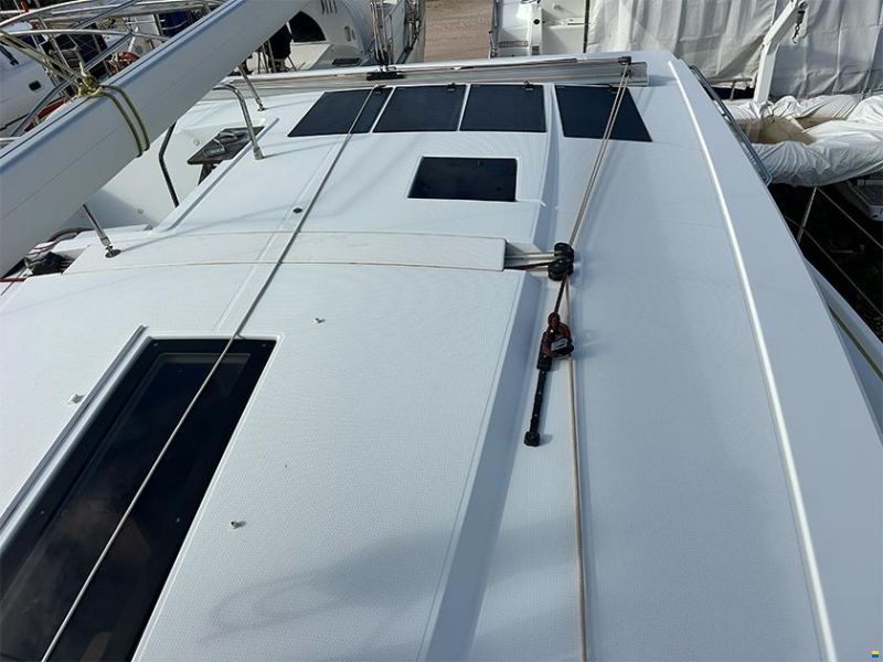 Fountaine Pajot Lucia 40