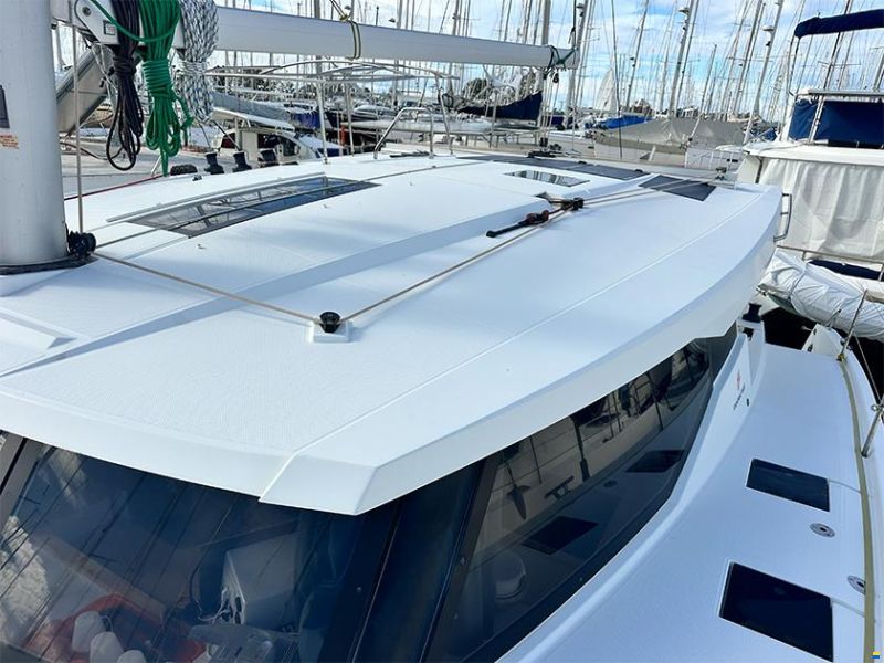 Fountaine Pajot Lucia 40