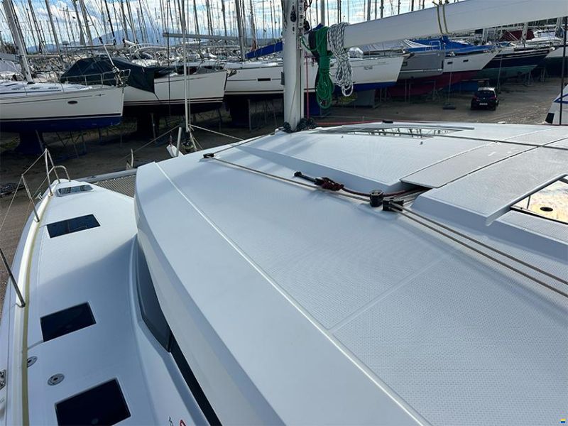 Fountaine Pajot Lucia 40
