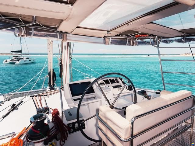 Lagoon 560