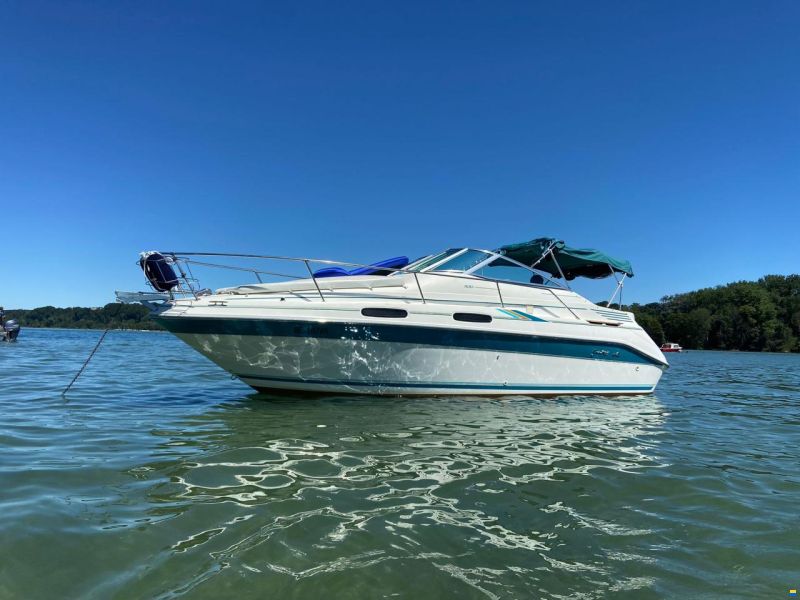 Sea Ray 230 Da