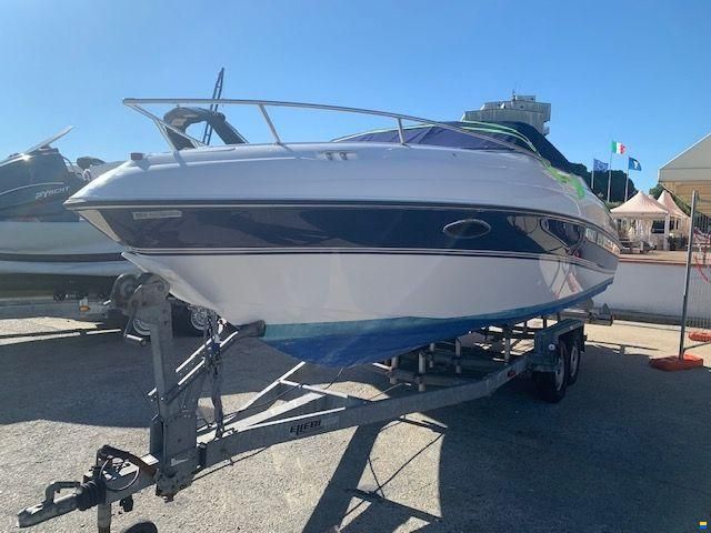 Four Winns 225 SUNDOWNER
