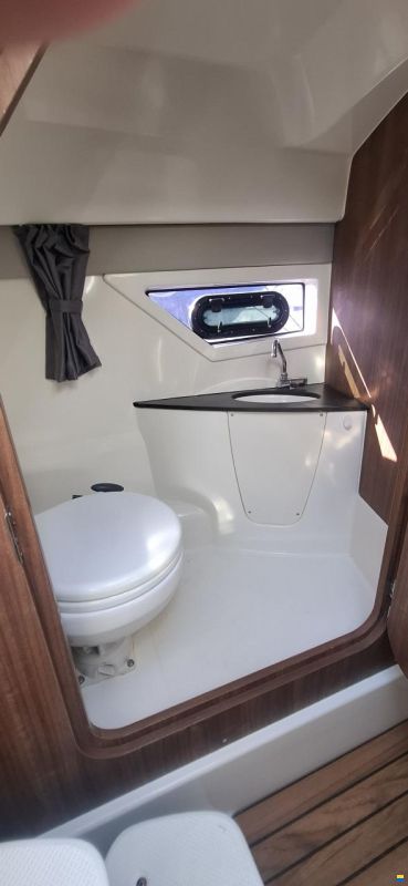 Quicksilver 805 ACTIV CRUISER