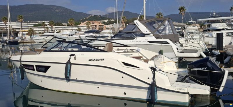 Quicksilver 805 ACTIV CRUISER
