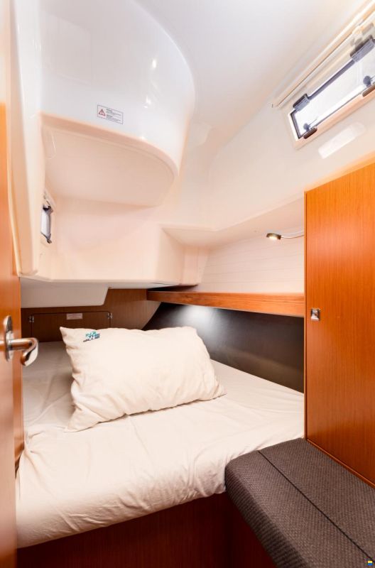 Bavaria 37 Cruiser